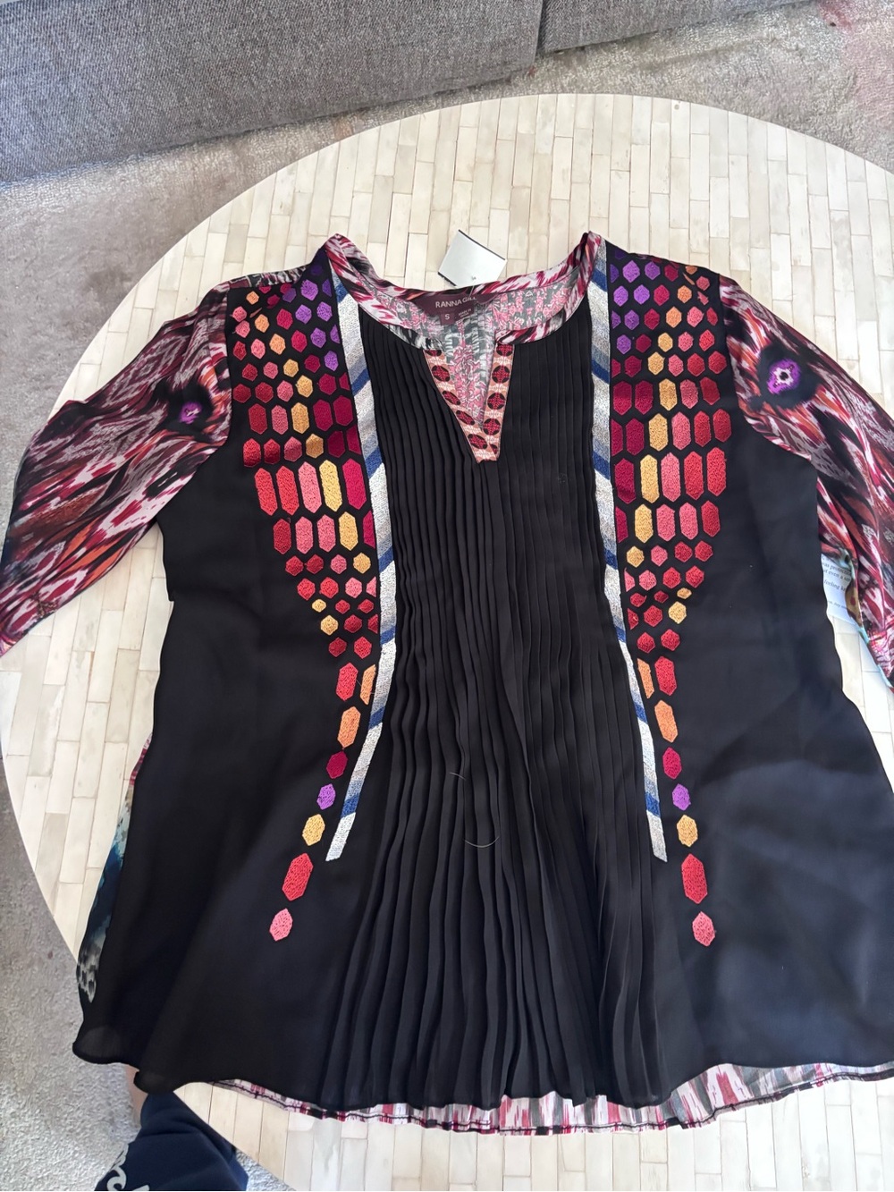 Anthropology Ranna Gil Black Multicolor Pleated V-Neck Tunic